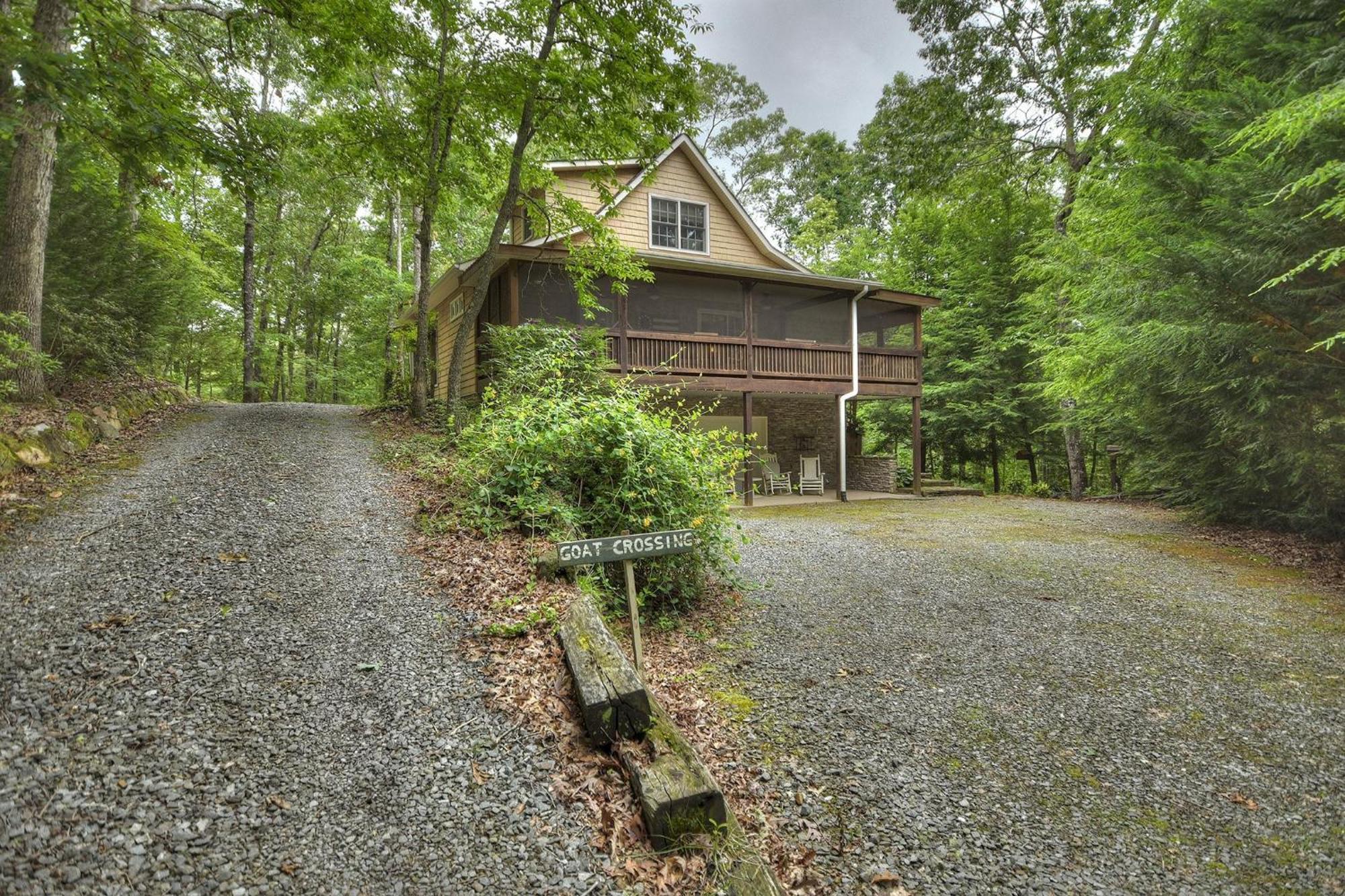 Southern Living Cottage Cozy Up By The Fire Relax On The Porch And Enjoy Peaceful Surroundings ブルーリッジ山脈 エクステリア 写真