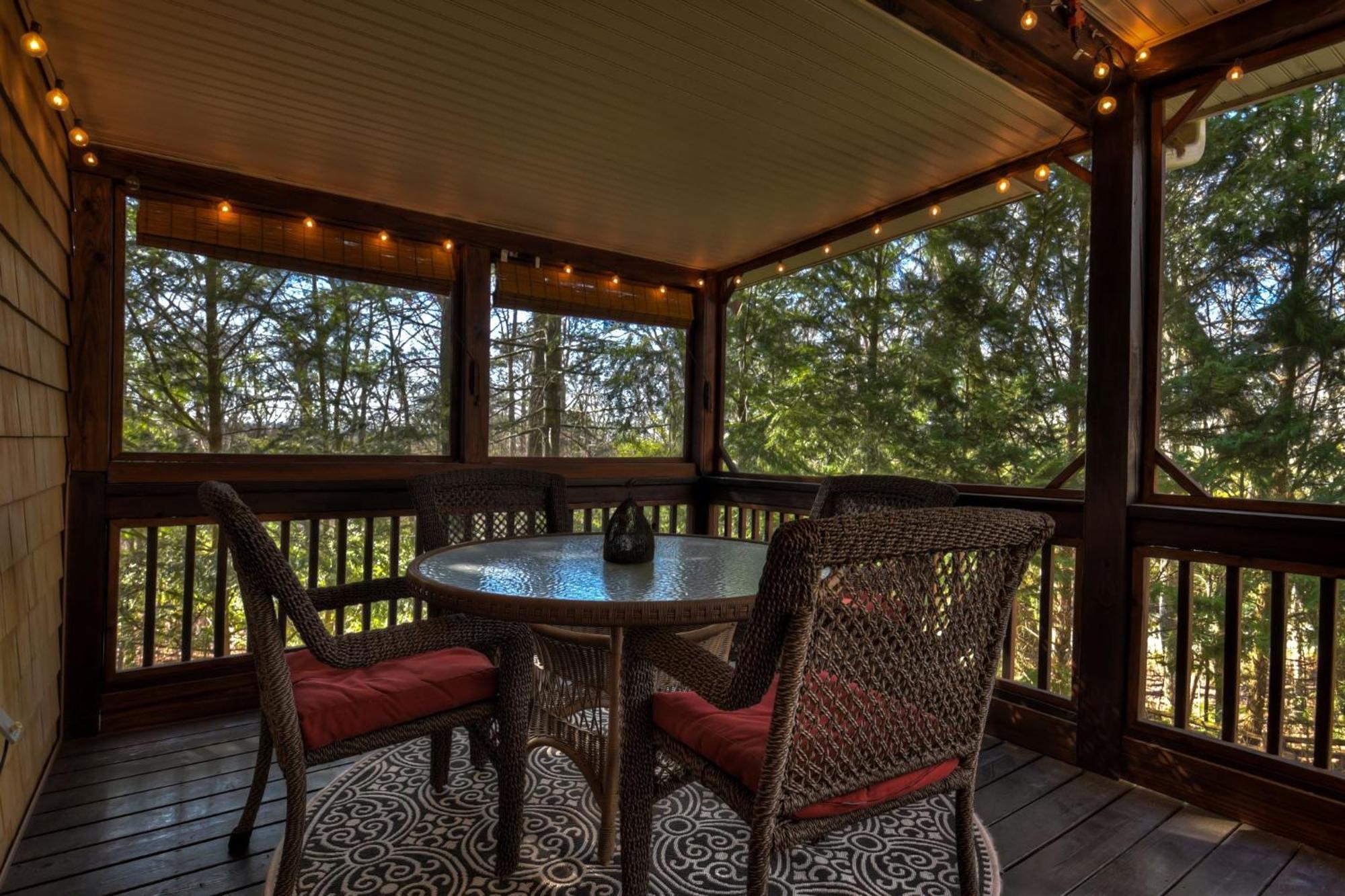 Southern Living Cottage Cozy Up By The Fire Relax On The Porch And Enjoy Peaceful Surroundings ブルーリッジ山脈 エクステリア 写真