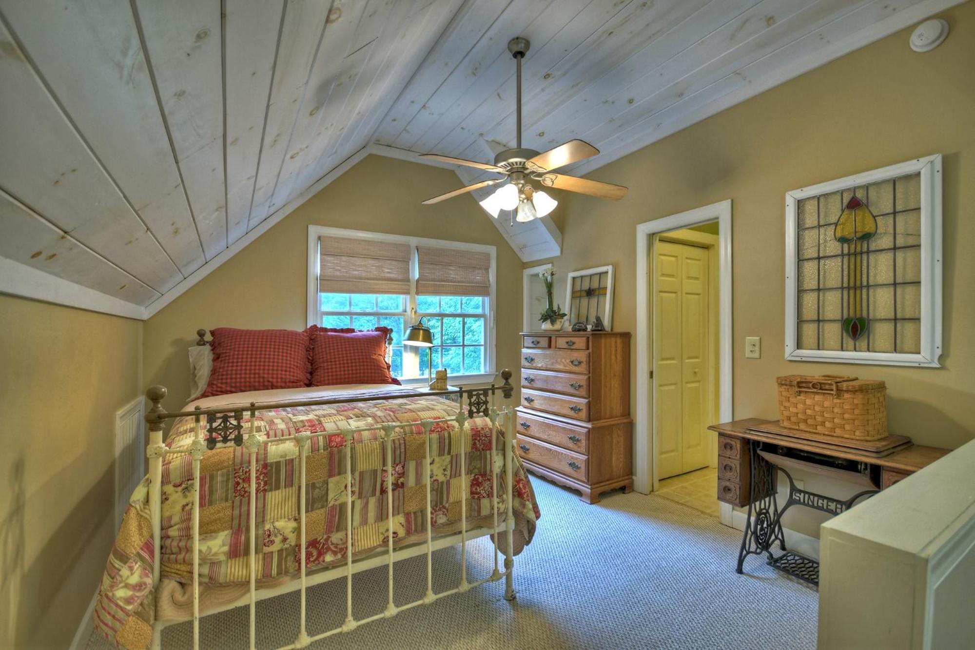 Southern Living Cottage Cozy Up By The Fire Relax On The Porch And Enjoy Peaceful Surroundings ブルーリッジ山脈 エクステリア 写真